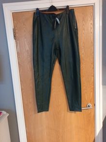 New Look Faux Leather  Leggins. S.18.    .B.N.W.T.