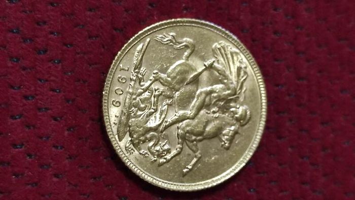 gold sovereign 1909