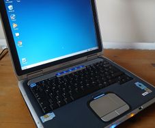 HP Pavilion ze4400 Retro XP Laptop Working