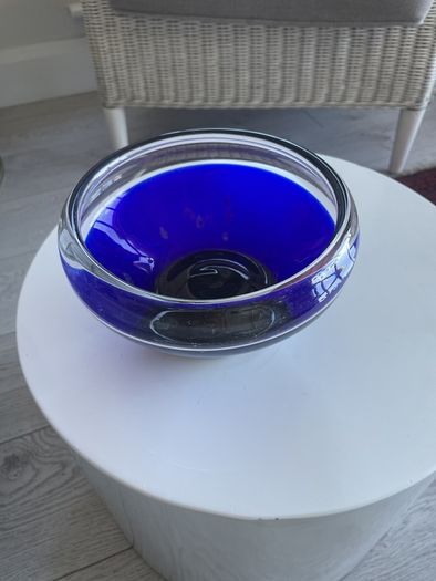 Vintage Heavy Beautiful Cobalt Glass Bowl