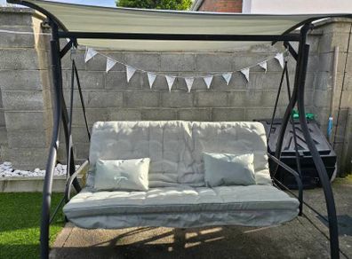 Garden Seat