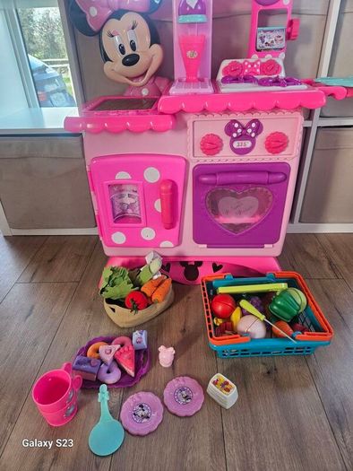 minnie mouse kitchen