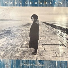 Mary Coughlan - Ancient Rain EP. Autographed Irish pressing. Superb condition. Iconic Irish artist. Bargain!
