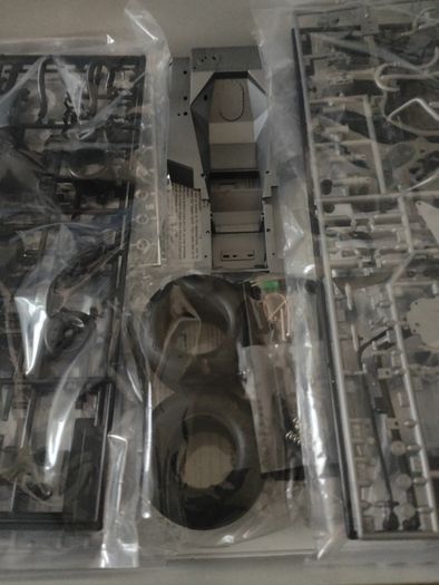 Tamiya 1/12 Tyrrell P34 six wheeler. 1976 Formula 1. 12021