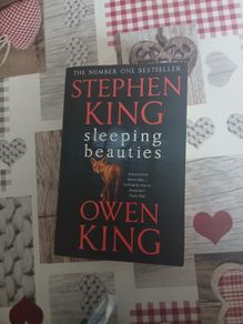 Sleeping Beauties Stephen King Owen King Horror