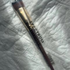 Spectrum B32 foundation makeup brush