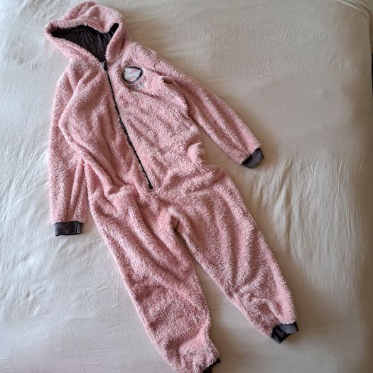 Hooded bathrobe