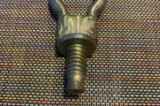 Heavy duty eye bolt