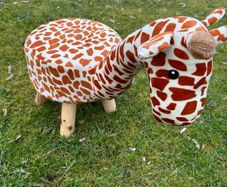 Giraffe Stool