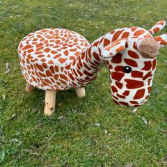 Giraffe Stool