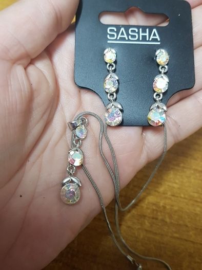 Sasha Vintage Necklace and Earrings Set