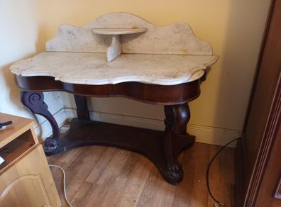 Antique Wash Stand