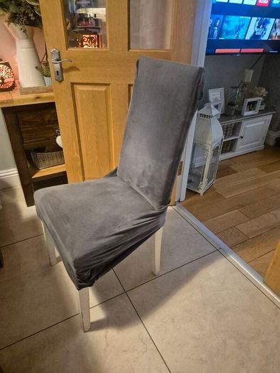 4 Beautiful Dining chairs and 2 bar stools