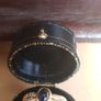 18 ct gold ring with Sapphire stone and 16 brilliant cut diamonds Image 2