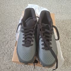 Giro Clutch Gravel shoes Size 8