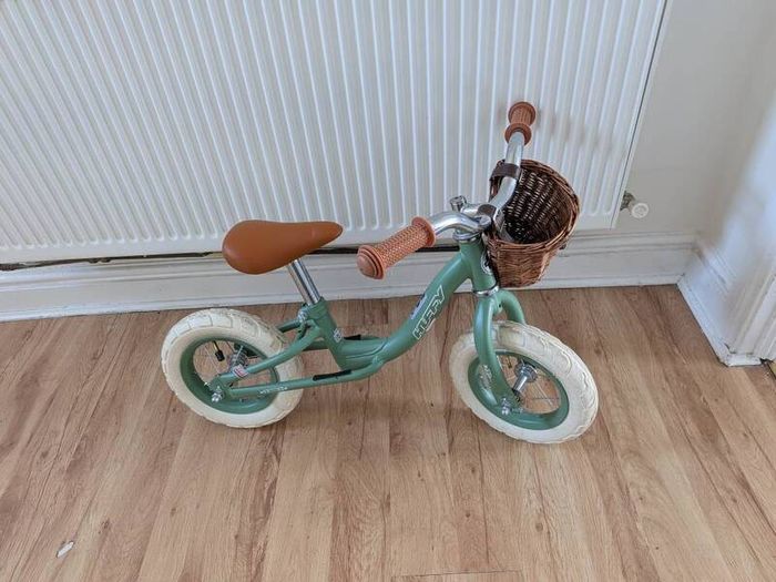 Balance Bike for Toddlers (Huffy)