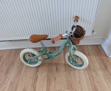 Balance Bike for Toddlers (Huffy)