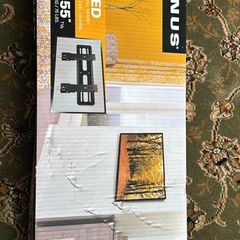Sanus Universal TV Bracket