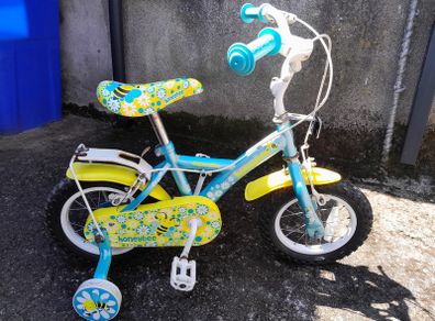 12" Girls Bike with Hand Brake and training wheels