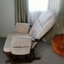 Reclining glider nursing chair Image 4