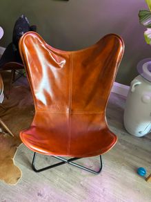 Butterfly chair