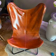 Butterfly chair