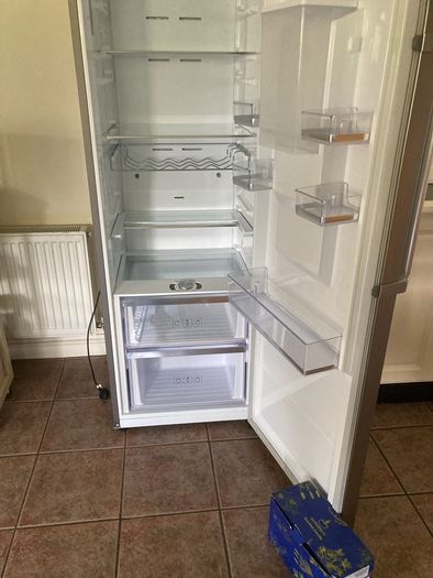 Samsung larder fridge