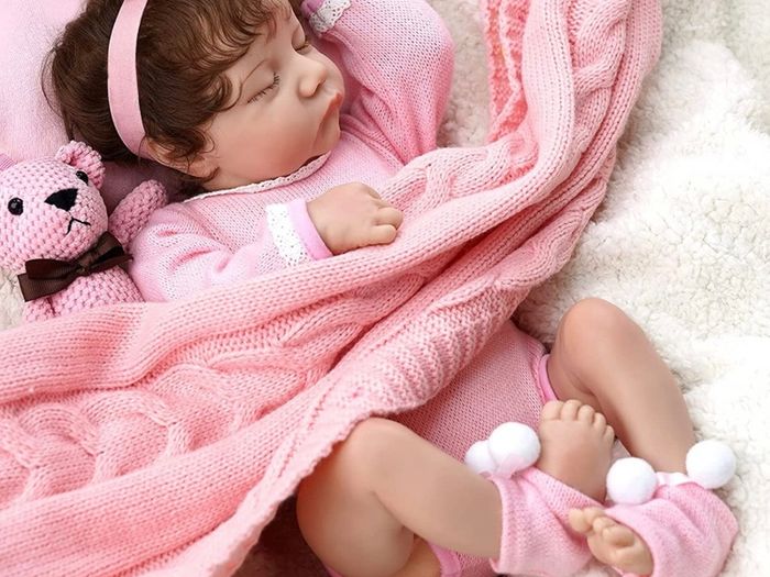 Reborn Babies Lifelike Dolls - 17 inch Handmade Life Like Baby Dolls, Soft Cloth Body with Feeding Kit, Realistic Newborn Dolls as Prefect Gifts for Children/Mom DIFFERENT OPTIONS AVAILABLE, SEE PHOTOS (FREE POSTAGE)