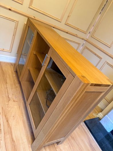 Tv cabinet