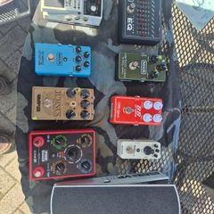 Guitar pedals