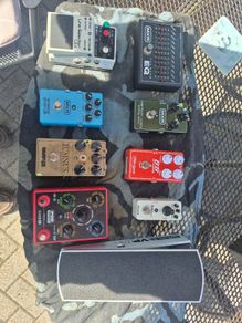 Guitar pedals