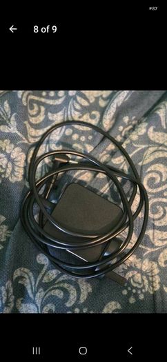 Asus  Laptop Mint Condtion Charger new Ssd