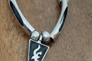 Stylish Metal Necklace for Everyone.