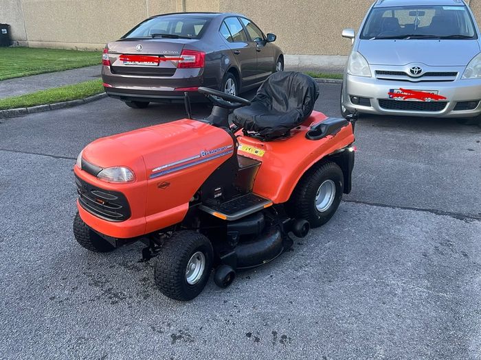 ride on lawnmower