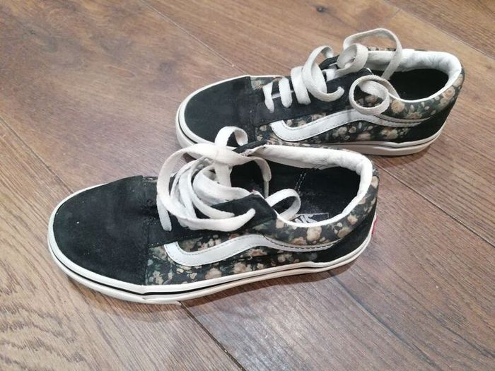 vans trainers