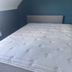 King size mattress for sale in as new condition. Never used - spotless.