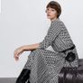 Zara midi black and white box pleated hundstooth skirt XS Image 9