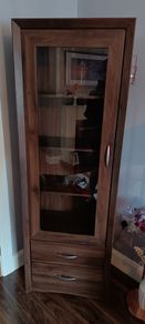 display cabinet