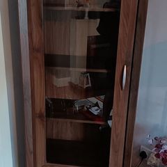 display cabinet
