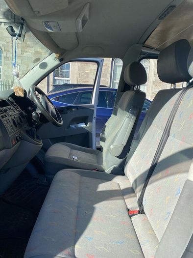 VW 2006 Caravelle