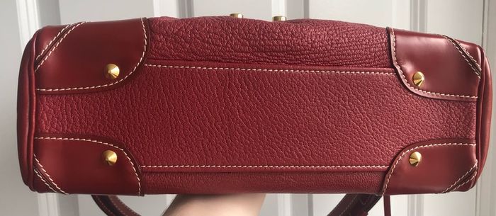 Louis Vuitton Suhali L'Essentiel PM bag