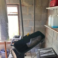 Fertiliser spreader