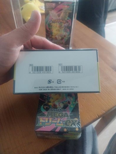 Japanese pokemon booster box