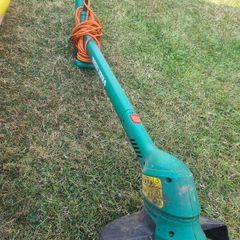 Black and Decker Strimmer