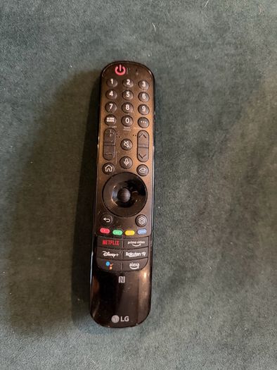 Flawless 55 LG C2 OLED 4K TV (OLED55C2) Zero Burn in, Unused Stand