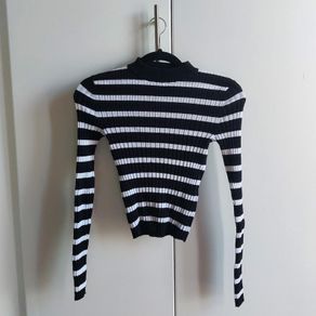 Bershka sweater