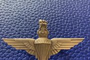 Parachute Regimen Cap Badge