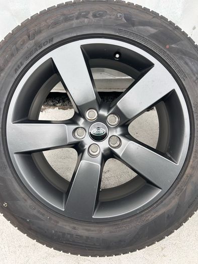Genuine Land Rover Defender 20" Alloy Wheels - Pirelli LR Tyres