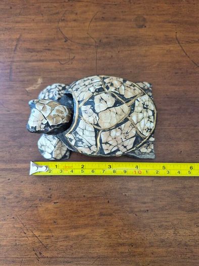 Vintage Solid Wood Hand Carved Turtle Tortoise Jewelry Trinket Box