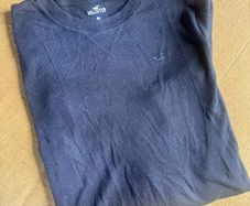 hollister long sleeve t